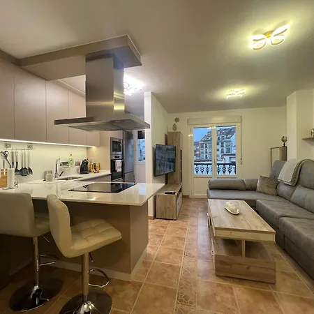 Apartment Sweet Floor *